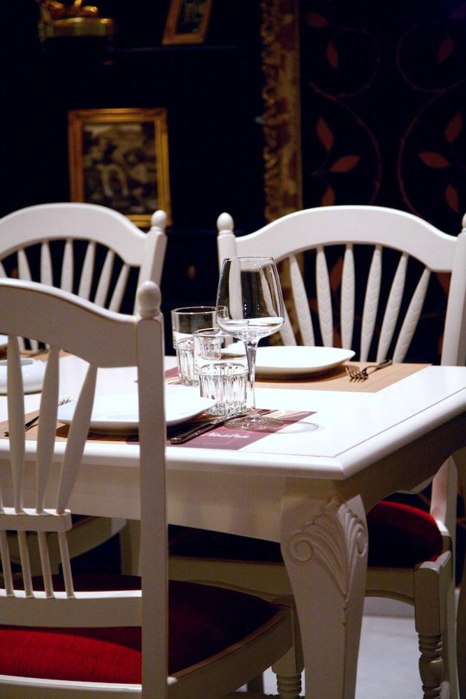 Arni Domotel 4*