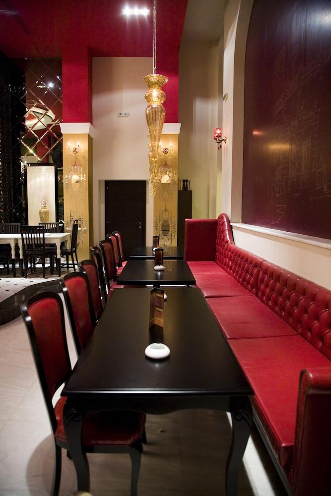 Arni Domotel 4* Кардица